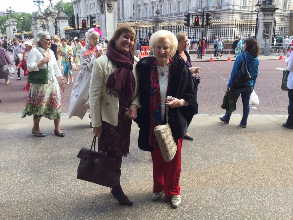 Buckingham Palace - Women's Institute Garden Party